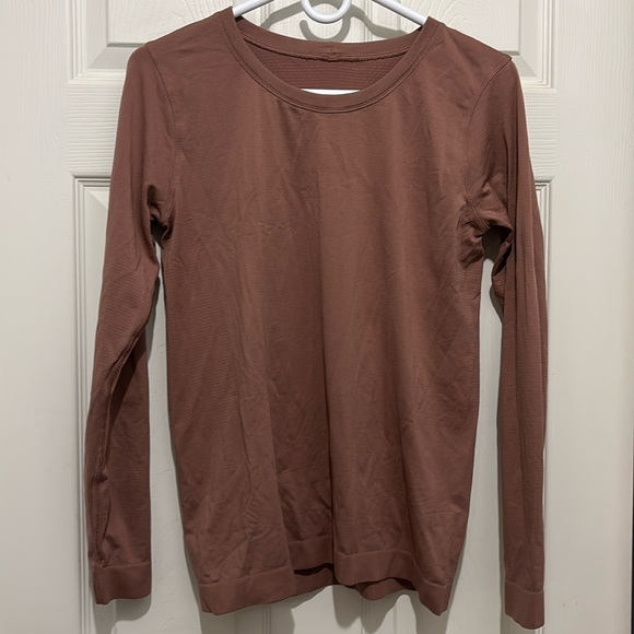 lululemon athletica Tops - Lululemon Swiftly tech
